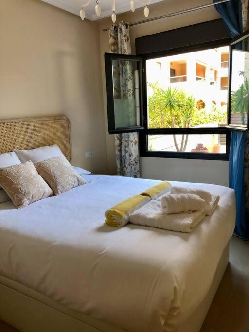 Hogar Brisa De Marinas Acogedor Con Amplia Terraza Y Acceso Directo A Piscinas-comfortable With Spacious Terrace And Direct Pool Access *