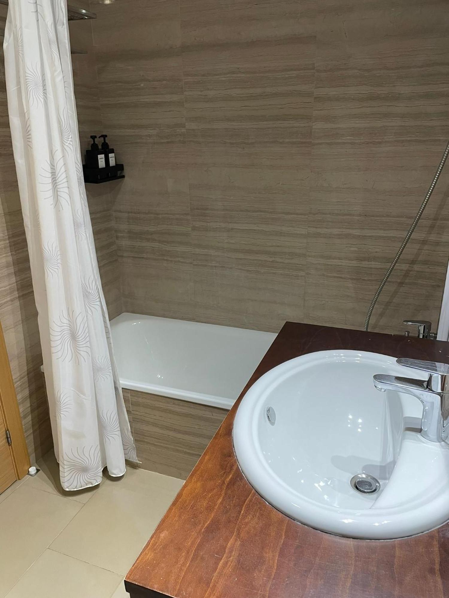 Appartement Hogar Brisa De Marinas Acogedor Con Amplia Terraza Y Acceso Directo A Piscinas-comfortable With Spacious Terrace And Direct Pool Access Dénia